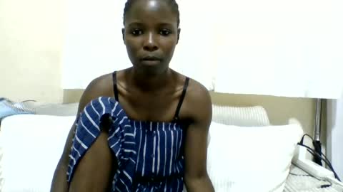 pretty_petite_ebony online show from July 2, 2026, 8:31 am