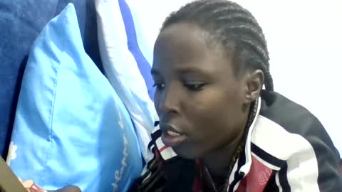 pretty_petite_ebony online show from July 28, 2026, 9:03 pm