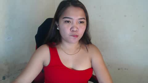pretty_pharsa online show from June 9, 2026, 8:48 am