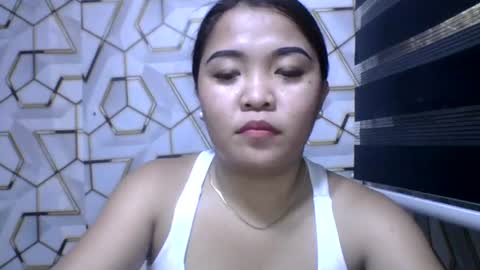 pretty_pharsa online show from June 28, 2026, 8:31 am