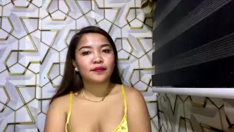 pretty_pharsa online show from July 2, 2026, 6:25 pm