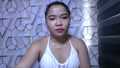 pretty_pharsa online show from July 15, 2026, 4:07 am