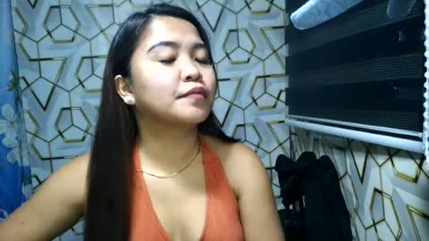 pretty_pharsa online show from July 23, 2026, 4:05 pm