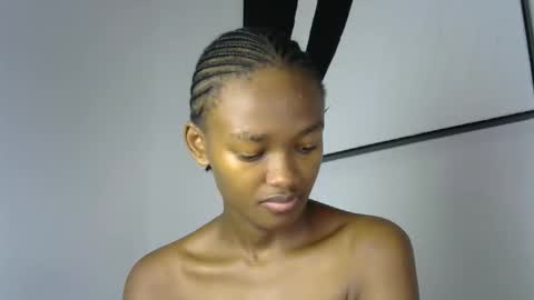 Pretty doll online show from April 30, 2026, 12:55 pm