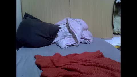 Snapshot of pretty_shalley chatting on September 25, 2025, 2:43 pm pretty_shalley online show from September 25, 2025, 2:43 pm