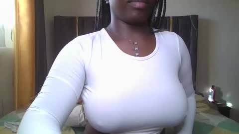 pretty_shila online show from January 15, 2026, 2:21 pm