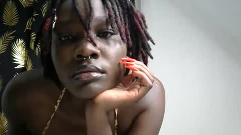 Snapshot of pretty_studxx chatting on January 10, 2026, 12:12 am pretty online show from January 10, 2026, 12:12 am