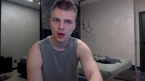 Snapshot of pretty_sweety chatting on June 15, 2026, 8:16 am Justin online show from June 15, 2026, 8:16 am