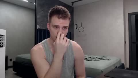 Snapshot of pretty_sweety chatting on July 16, 2026, 5:02 am Justin online show from July 16, 2026, 5:02 am
