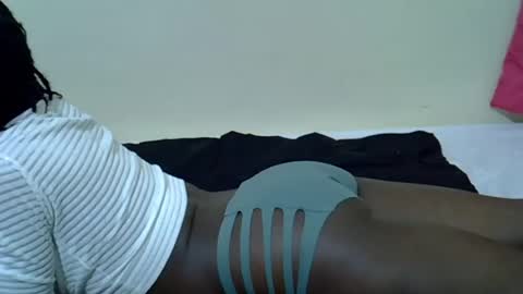 Snapshot of pretty_swirl chatting on June 19, 2026, 9:46 am Twirl online show from June 19, 2026, 9:46 am