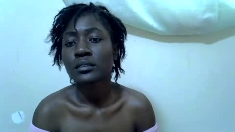 Snapshot of pretty_swirl chatting on July 2, 2026, 5:24 am Twirl online show from July 2, 2026, 5:24 am