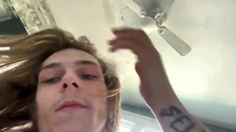 Snapshot of pretty_tootsie chatting on March 24, 2026, 4:45 pm pretty_tootsie online show from March 24, 2026, 4:45 pm