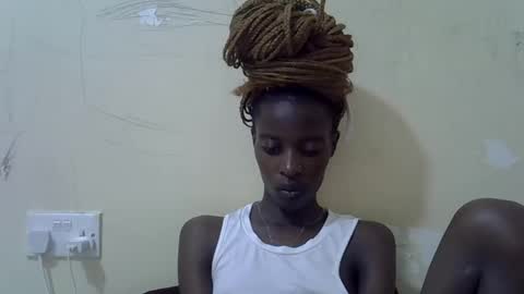 Vee online show from March 10, 2026, 8:25 pm