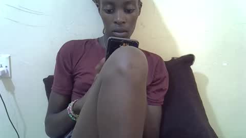 Vee online show from March 17, 2026, 7:55 am