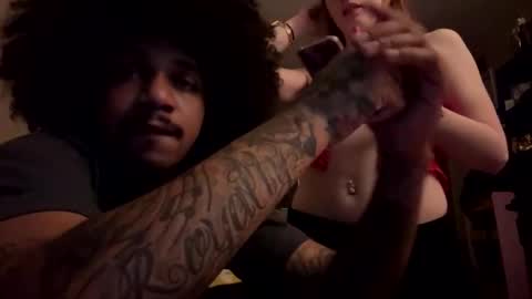 prettyypinkk3 online show from March 8, 2026, 7:56 am