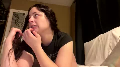 Snapshot of prettybaby22 chatting on November 28, 2025, 10:56 pm prettybaby22 online show from November 28, 2025, 10:56 pm