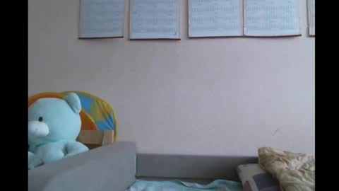 Bella online show from January 15, 2025, 9:45 am