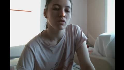 Bella online show from February 23, 2025, 5:01 am