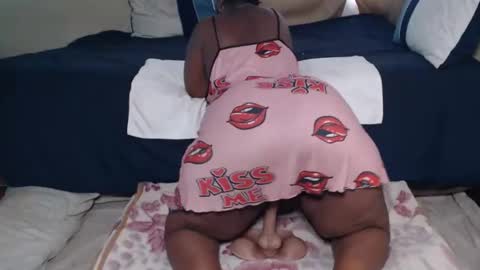 Snapshot of prettyblack25 chatting on June 4, 2026, 7:25 am Cindy online show from June 4, 2026, 7:25 am