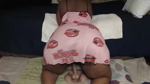 Snapshot of prettyblack25 chatting on June 10, 2026, 11:13 pm Cindy online show from June 10, 2026, 11:13 pm
