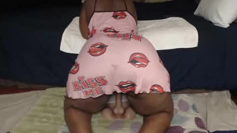 Snapshot of prettyblack25 chatting on June 11, 2026, 1:16 am Cindy online show from June 11, 2026, 1:16 am