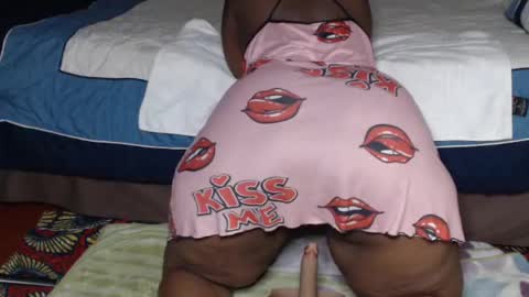 Snapshot of prettyblack25 chatting on July 25, 2026, 2:20 am Cindy online show from July 25, 2026, 2:20 am