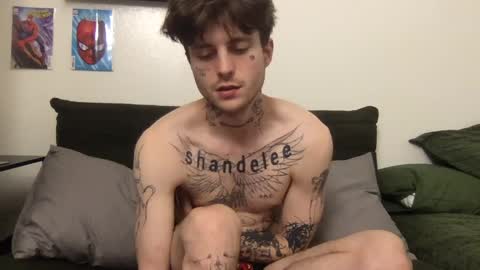 pretty boy online show from September 12, 2025, 6:02 am