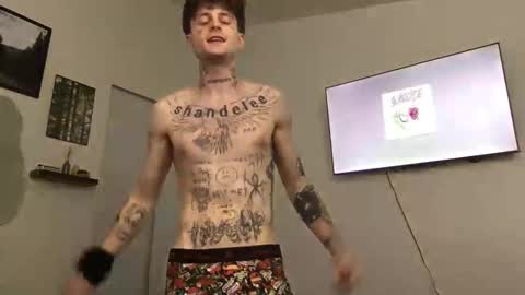 Snapshot of prettyboyszn chatting on January 8, 2026, 2:03 am pretty boy online show from January 8, 2026, 2:03 am