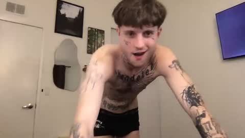 Snapshot of prettyboyszn chatting on January 19, 2026, 5:44 am pretty boy online show from January 19, 2026, 5:44 am