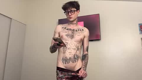 Snapshot of prettyboyszn chatting on February 14, 2026, 2:19 am pretty boy online show from February 14, 2026, 2:19 am