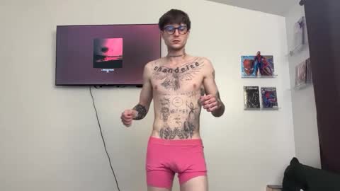 Snapshot of prettyboyszn chatting on February 17, 2026, 3:25 am pretty boy online show from February 17, 2026, 3:25 am