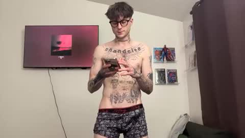 Snapshot of prettyboyszn chatting on February 24, 2026, 2:09 am pretty boy online show from February 24, 2026, 2:09 am