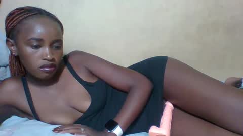 Snapshot of prettycarl_2 chatting on February 26, 2025, 8:44 pm prettycarl_2 online show from February 26, 2025, 8:44 pm