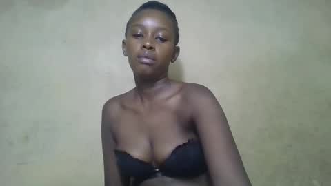 Snapshot of prettycarl_2 chatting on September 13, 2025, 2:44 am prettycarl_2 online show from September 13, 2025, 2:44 am