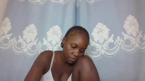 Snapshot of prettydarkskin002 chatting on March 1, 2025, 3:05 pm SHANIA online show from March 1, 2025, 3:05 pm
