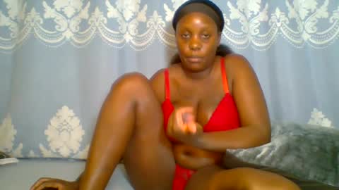 Snapshot of prettydarkskin002 chatting on July 17, 2026, 2:34 pm SHANIA online show from July 17, 2026, 2:34 pm
