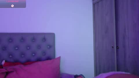 Emma  online show from December 18, 2025, 9:43 pm