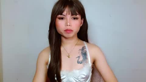 Snapshot of prettyjulian chatting on December 13, 2024, 10:51 am SEXY JULIA online show from December 13, 2024, 10:51 am