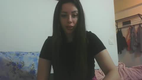 Snapshot of prettyjulliette chatting on May 11, 2026, 8:50 pm prettyjulliette online show from May 11, 2026, 8:50 pm