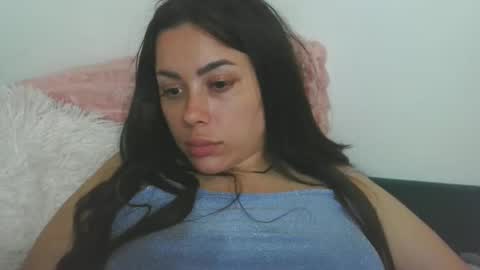 Snapshot of prettyjulliette chatting on May 18, 2026, 1:13 am prettyjulliette online show from May 18, 2026, 1:13 am