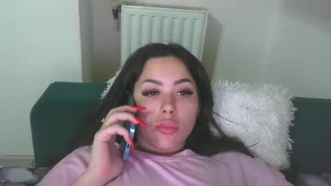 Snapshot of prettyjulliette chatting on May 18, 2026, 3:29 pm prettyjulliette online show from May 18, 2026, 3:29 pm