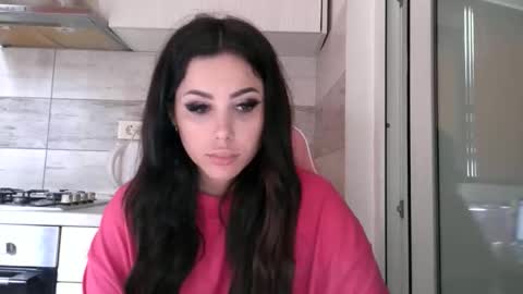 Snapshot of prettyjulliette chatting on May 22, 2026, 11:38 am prettyjulliette online show from May 22, 2026, 11:38 am