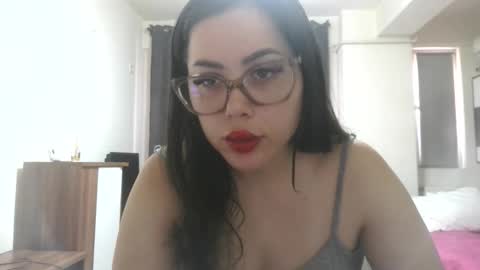 Snapshot of prettyjulliette chatting on June 8, 2026, 1:55 pm prettyjulliette online show from June 8, 2026, 1:55 pm