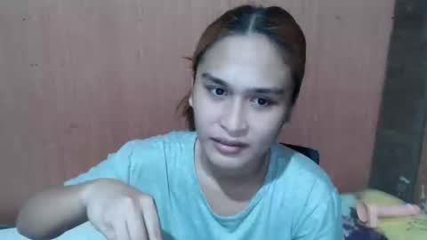 Kate online show from January 21, 2025, 2:33 am