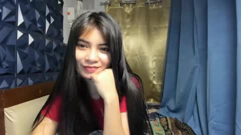 Snapshot of prettylittle_lady chatting on June 24, 2026, 2:49 pm prettylittle_lady online show from June 24, 2026, 2:49 pm