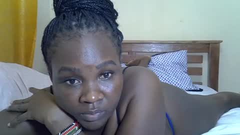 LILIAN online show from June 28, 2026, 5:52 pm