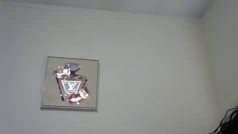 Snapshot of prettylondond chatting on May 9, 2026, 4:23 pm prettylondond online show from May 9, 2026, 4:23 pm