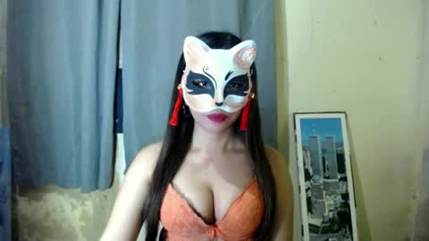 Snapshot of prettylovebarbieintownxx chatting on June 27, 2026, 2:01 pm prettylovebarbieintownxx online show from June 27, 2026, 2:01 pm