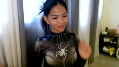 Snapshot of prettymiya chatting on July 7, 2026, 7:34 am Miya 3 online show from July 7, 2026, 7:34 am