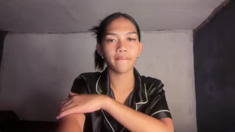 Snapshot of prettymiya chatting on August 6, 2026, 9:55 am Miya 3 online show from August 6, 2026, 9:55 am